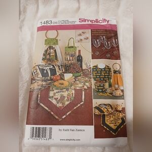 Simplicity 1483 Sewing Pattern  – New